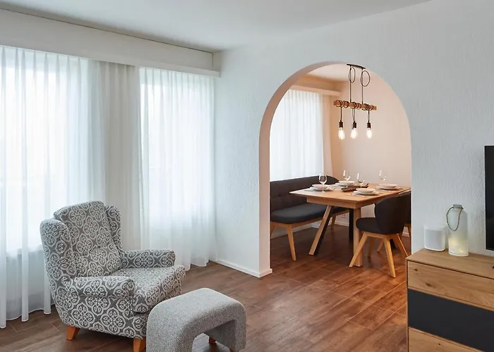 Eden L By Vacations, Exklusive Im Zentrum Apartment Arosa