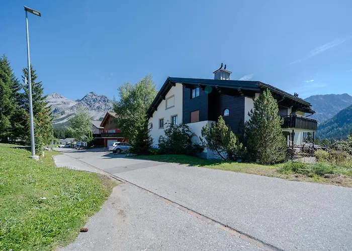 Eden L By Vacations, Exklusive Im Zentrum Apartment Arosa